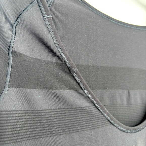 Lululemon Glow and Gleam Bodysuit Sz 6 Black Long Sleeve Seamless Ribbed Striped - Picture 11 of 15